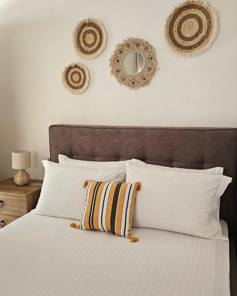 Village House Apartment *